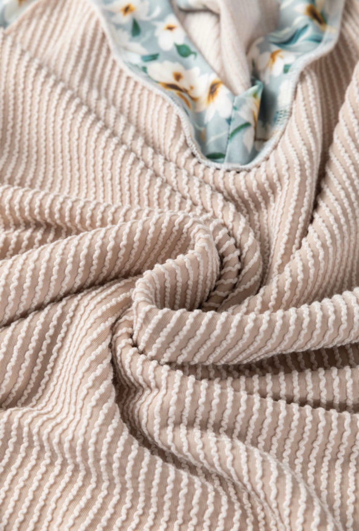 PREORDER: Urban Knit Bloom Top