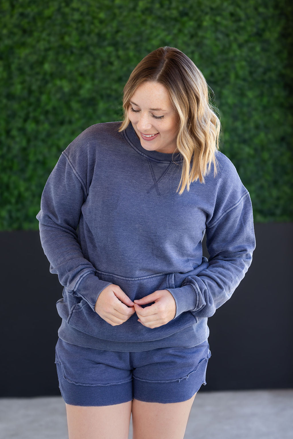 Vintage Wash Pocket Pullover - Nautical Navy