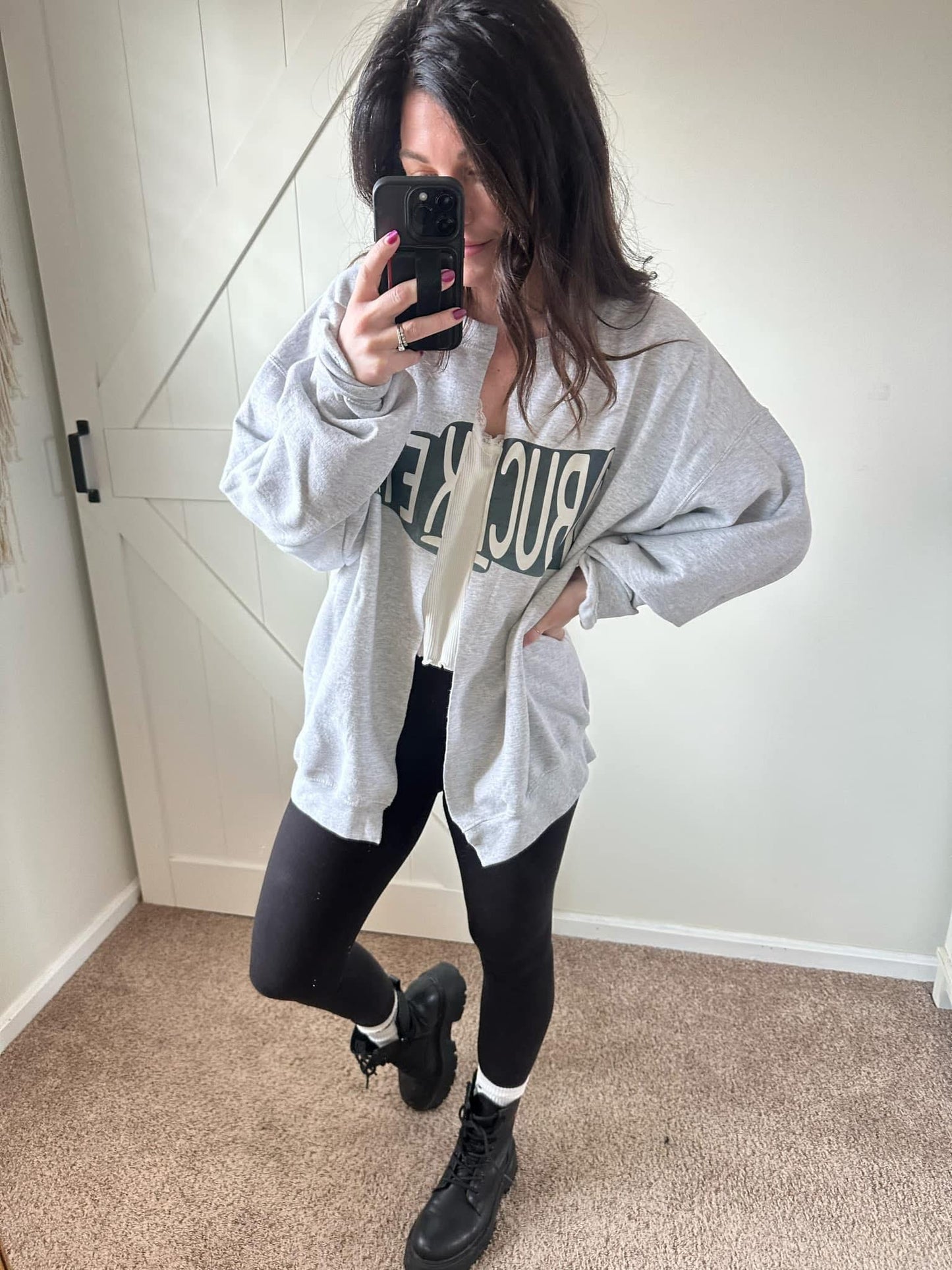 Sweatshirt Cardigan Preorder