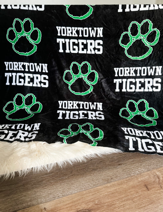 Yorktown Blanket preorder