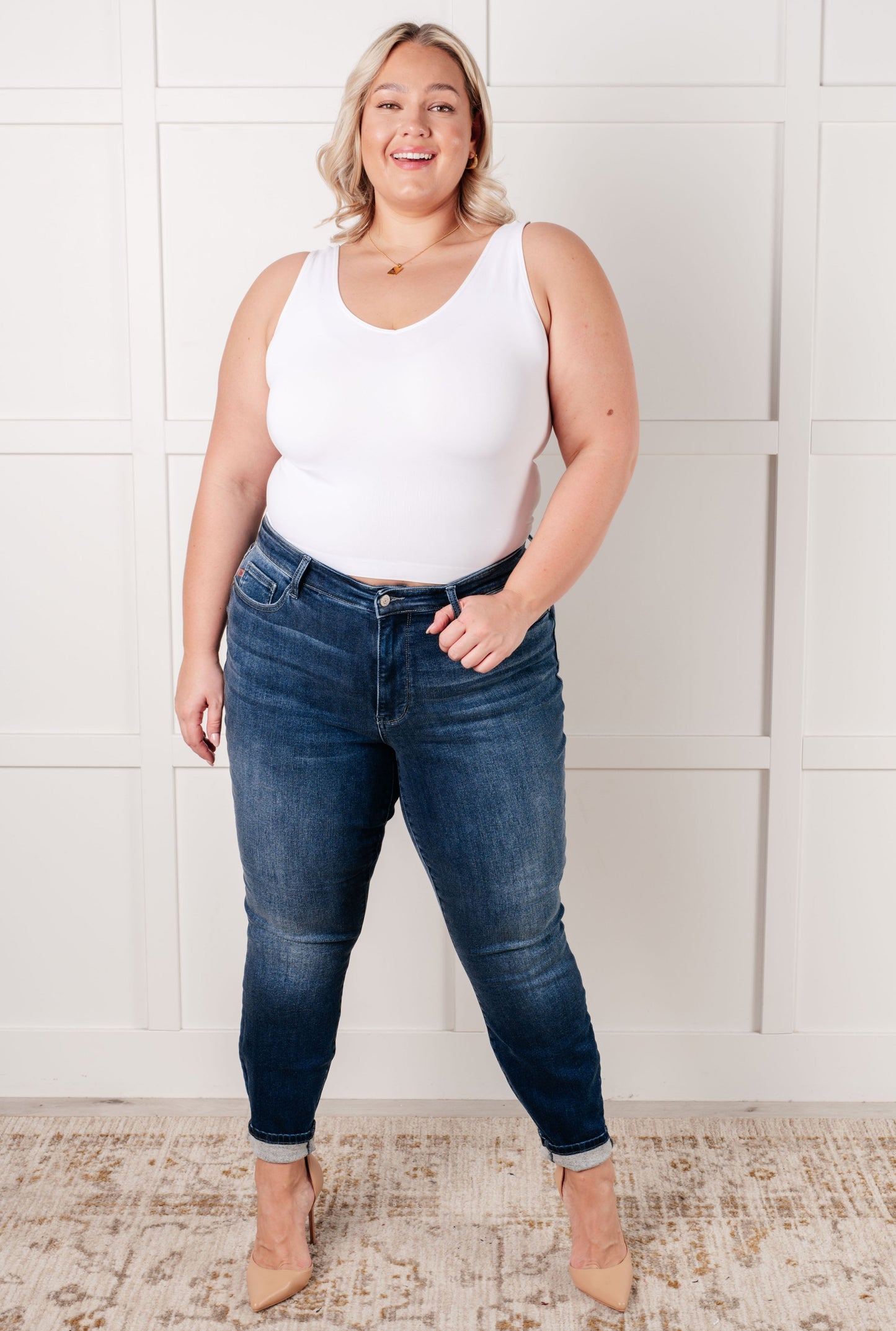 Skylar Mid Rise Skinny Jean