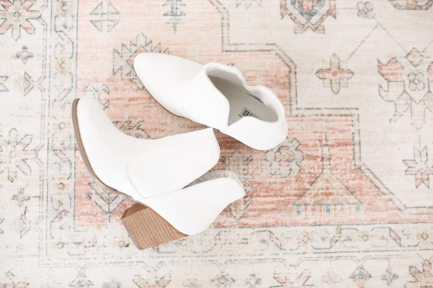 Fiera Booties in White Glitter