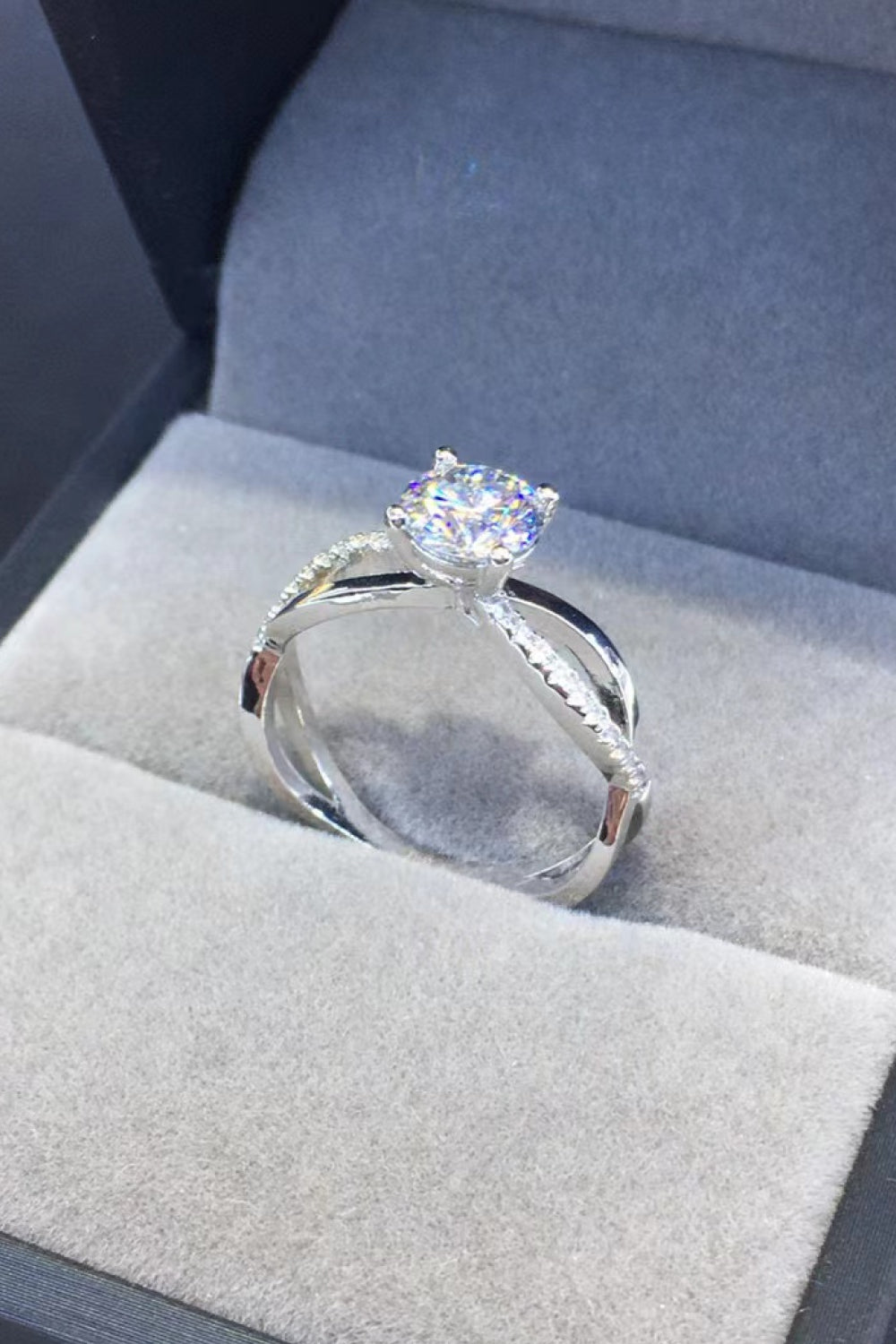 2 Carat Moissanite Crisscross Ring