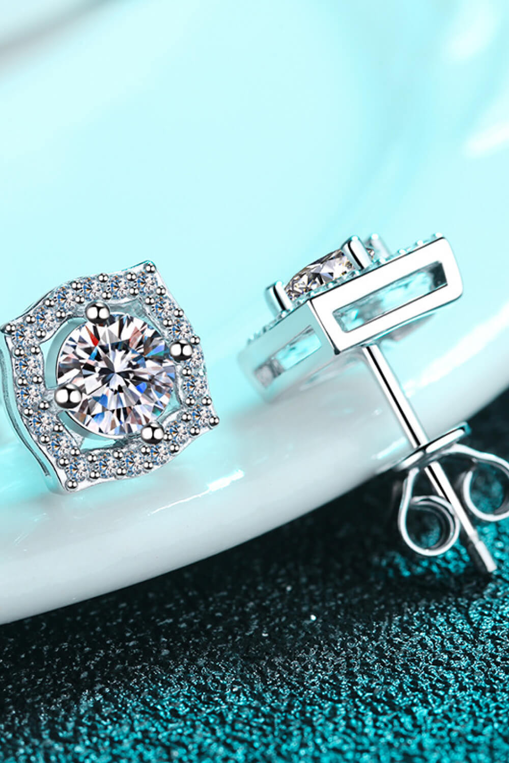 1 Carat Total Moissanite Geometric Stud Earrings Preorder