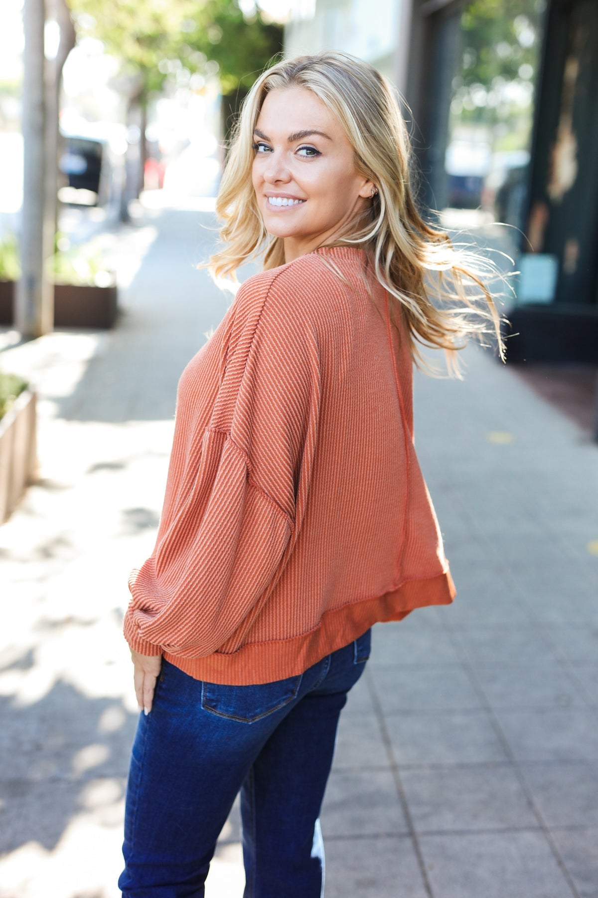 Weekend Ready Rust Mineral Wash Rib Pullover Top