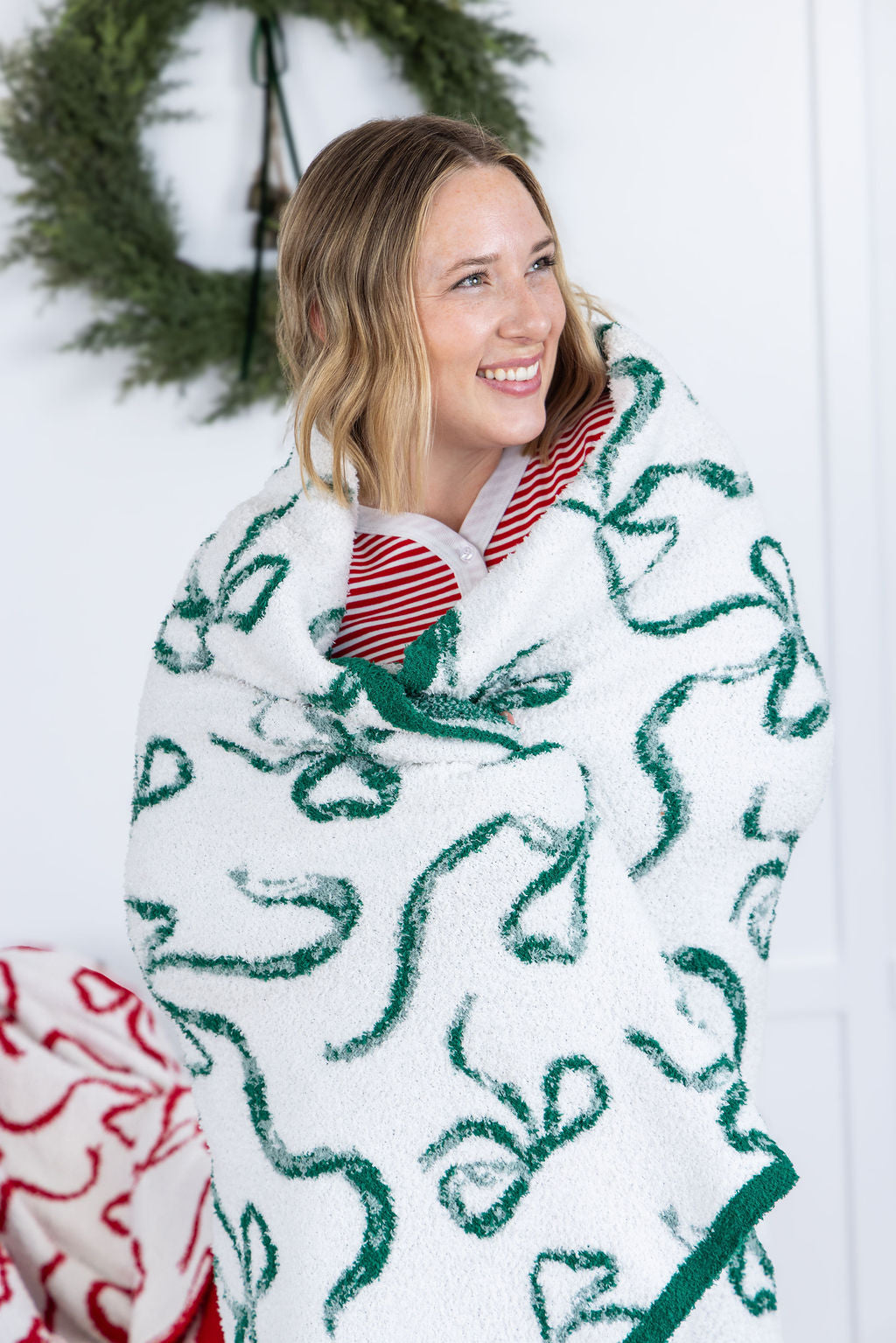 Plush and Fuzzy Blanket - White and Green Ribbons