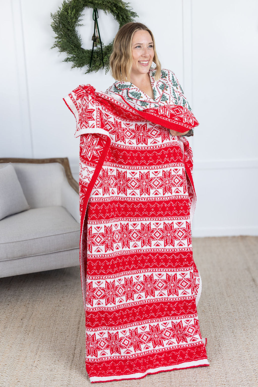 Plush and Fuzzy Blanket - Red Holiday