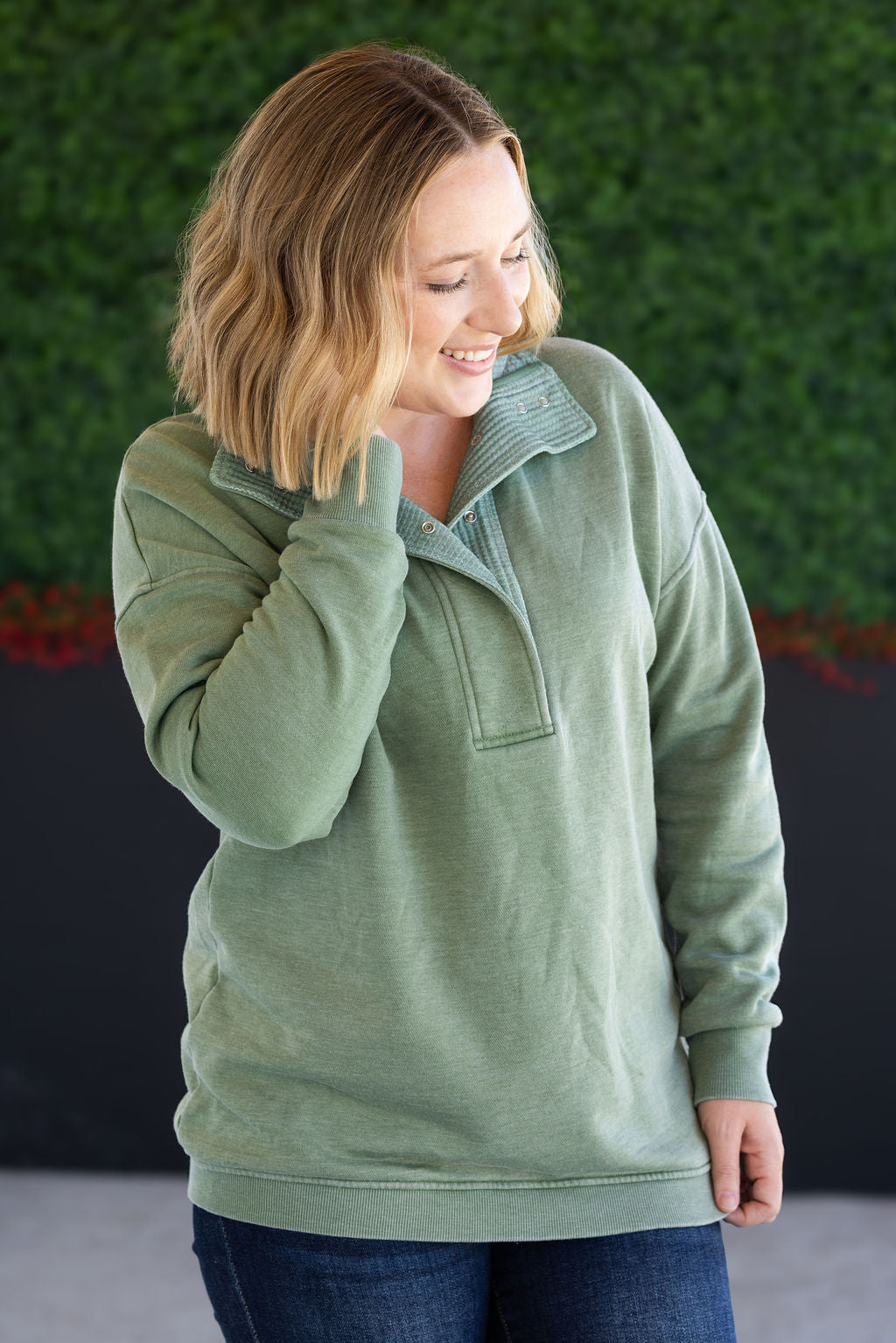 Vintage Wash Snap Pullover - Olive