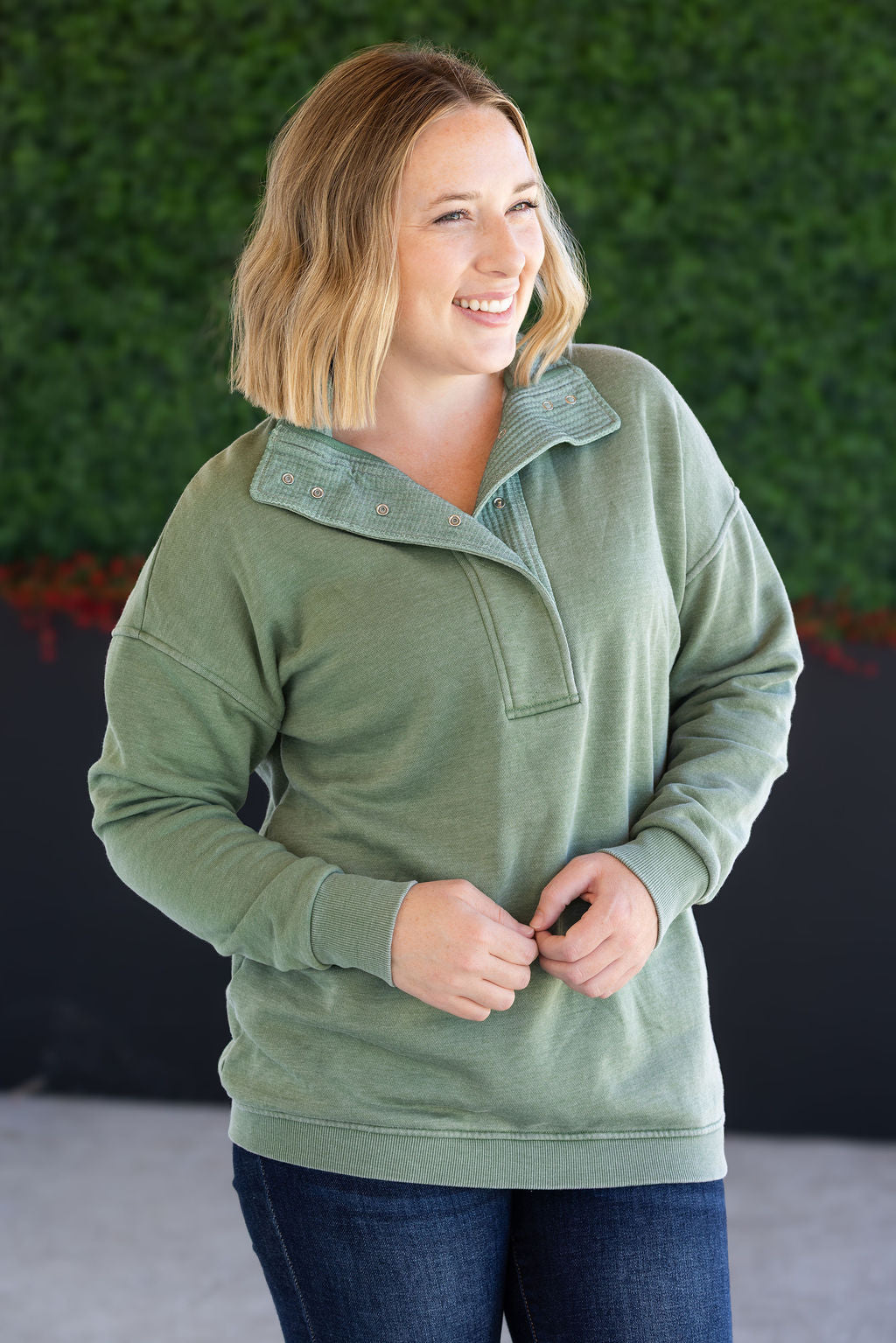 Vintage Wash Snap Pullover - Olive