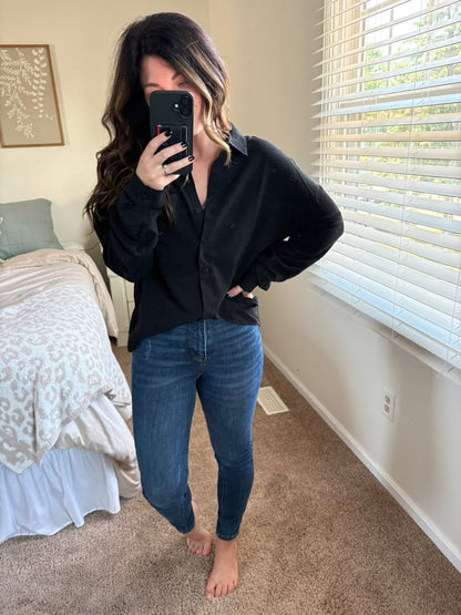 PREORDER: Everyday Ease Button Up