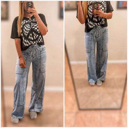 Jovie Wide Leg Jeans
