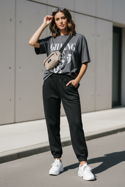 Front Seam Jogger Bottoms in Black