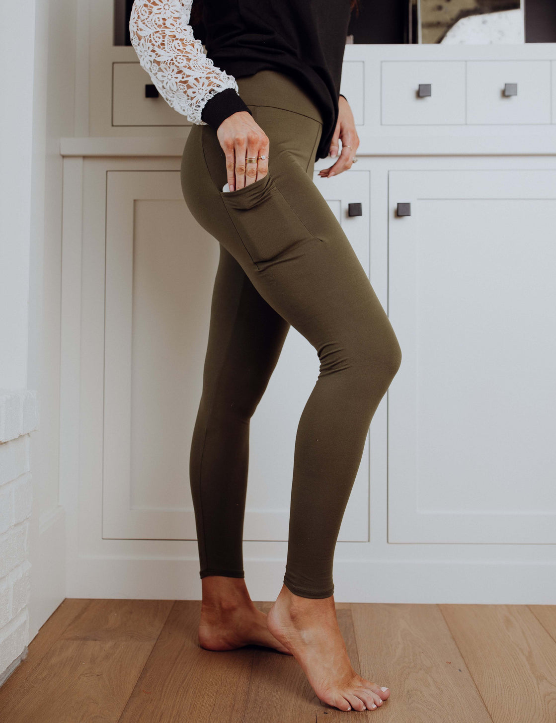 Buttery Soft Pocket Leggings Preorder