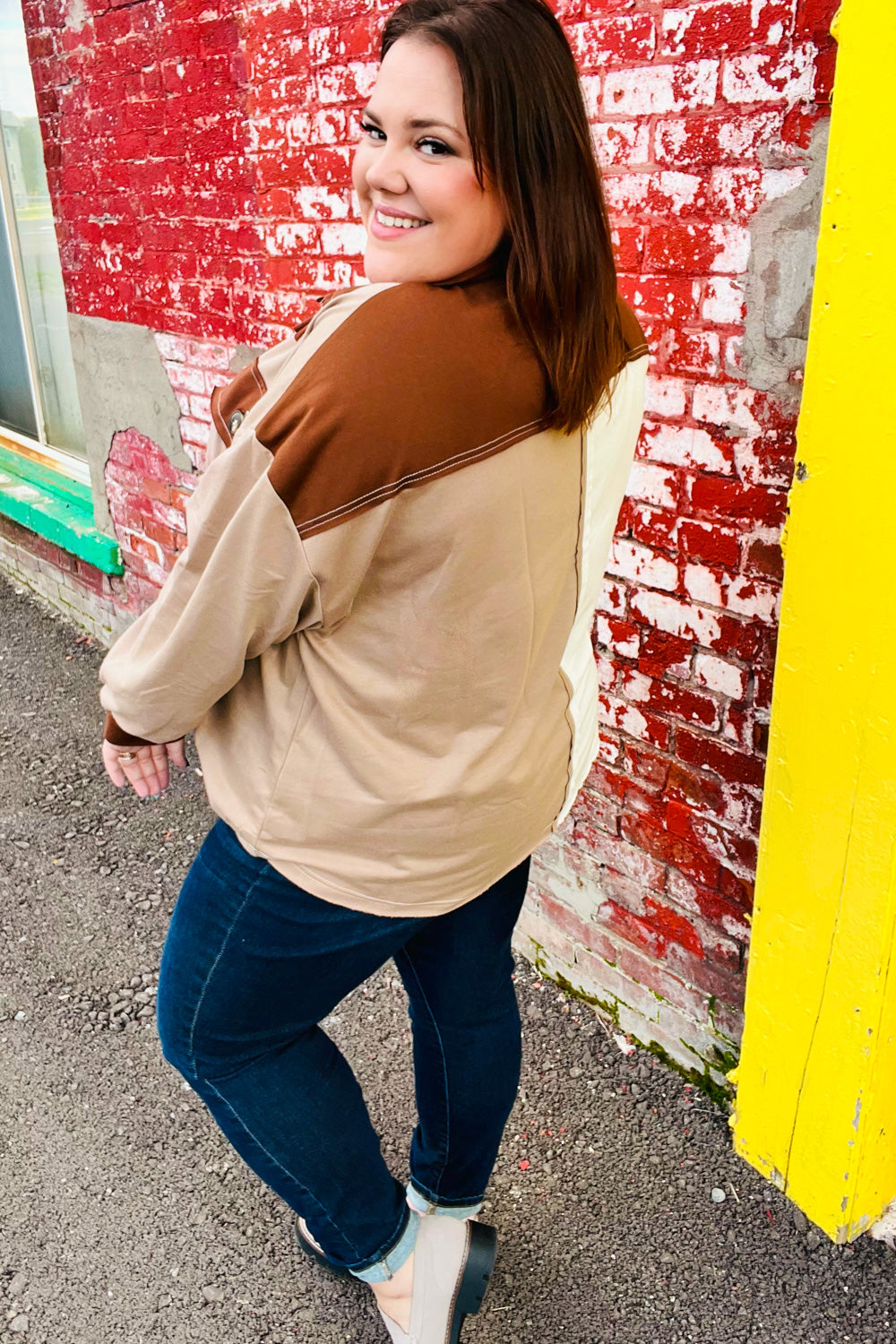 Sepia Ivory & Taupe Color Block Button Down Pullover