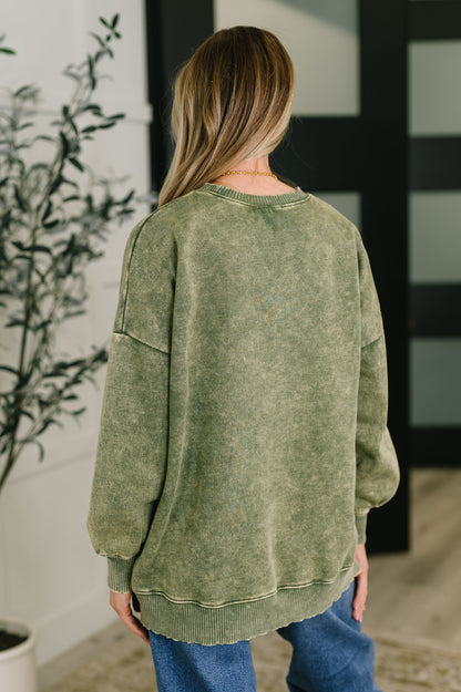 Mineral Wash Pullover in Light Olive
