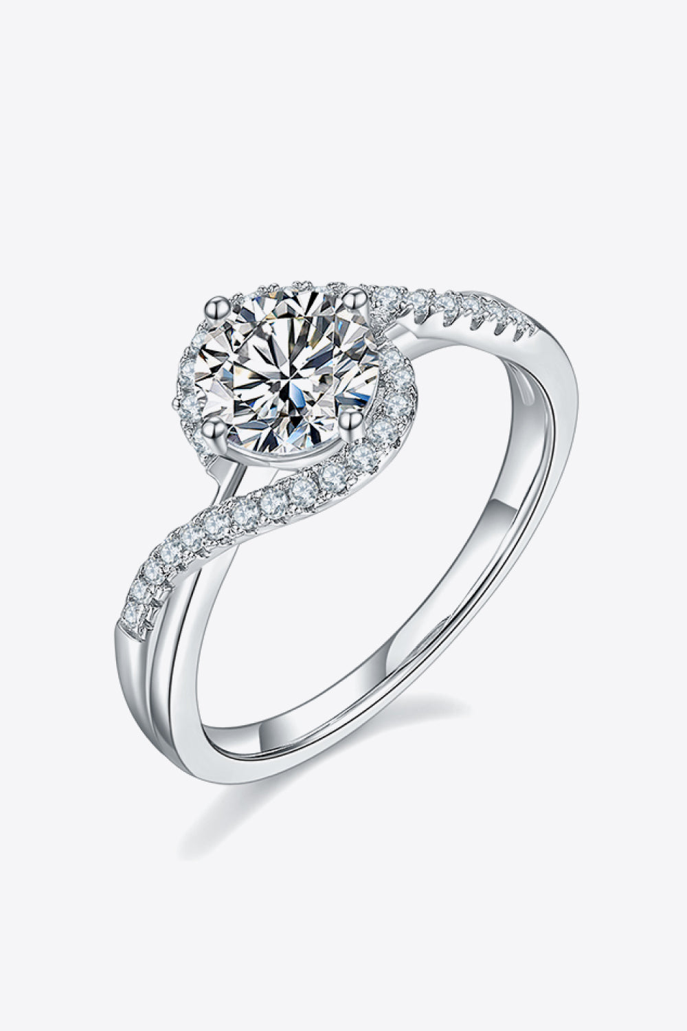 1 Carat Moissanite Crisscross Ring